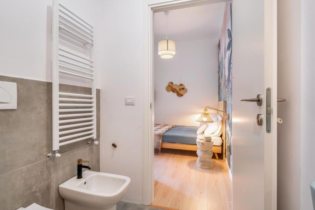 Tropical And New Flat In Porta Venezia By Easylife Apartment Милано Екстериор снимка